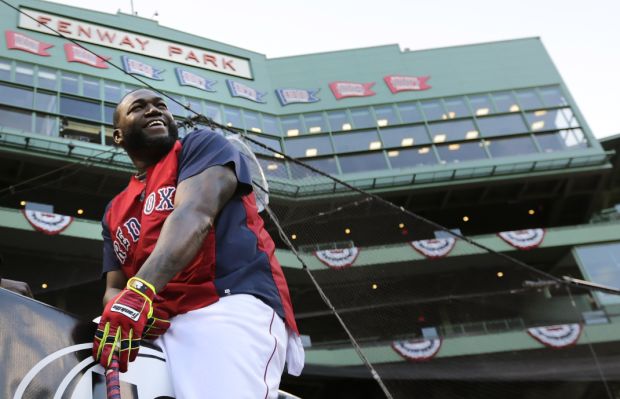 Ortiz, Red Sox sting Tigers 6-5