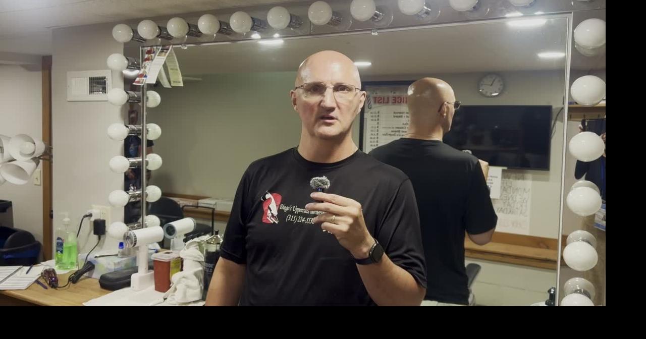Auburn barber offers free haircuts to men in need