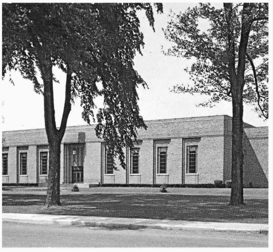 Mixed emotions as old Port Byron school demolished