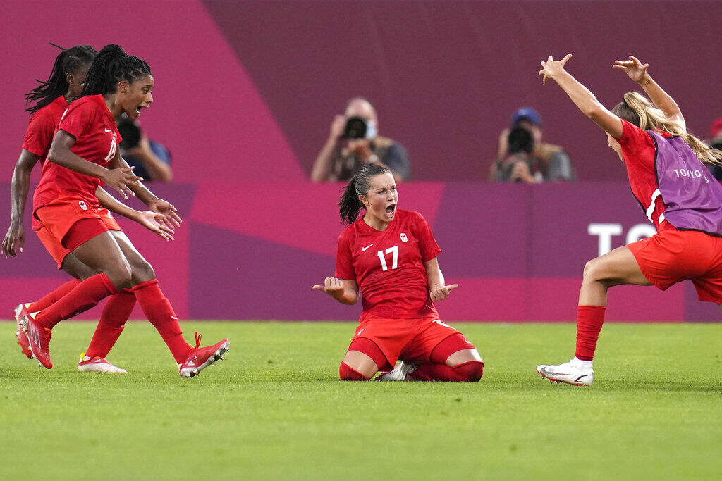 Olympics Latest: Canada beats US women in soccer semis ...