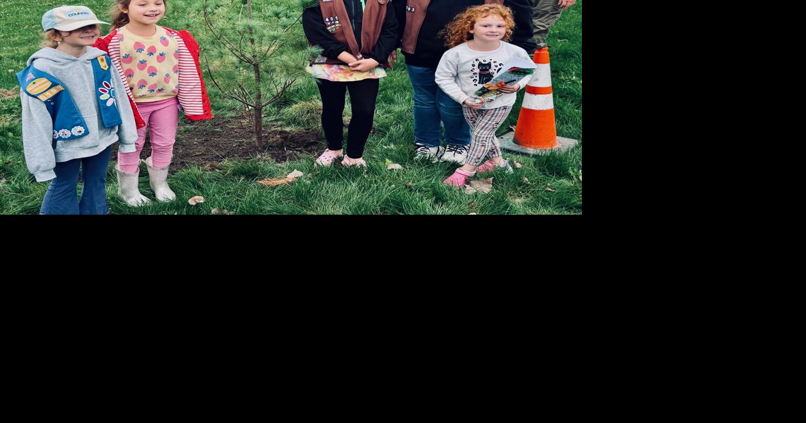 Tree Planting Group.jpeg