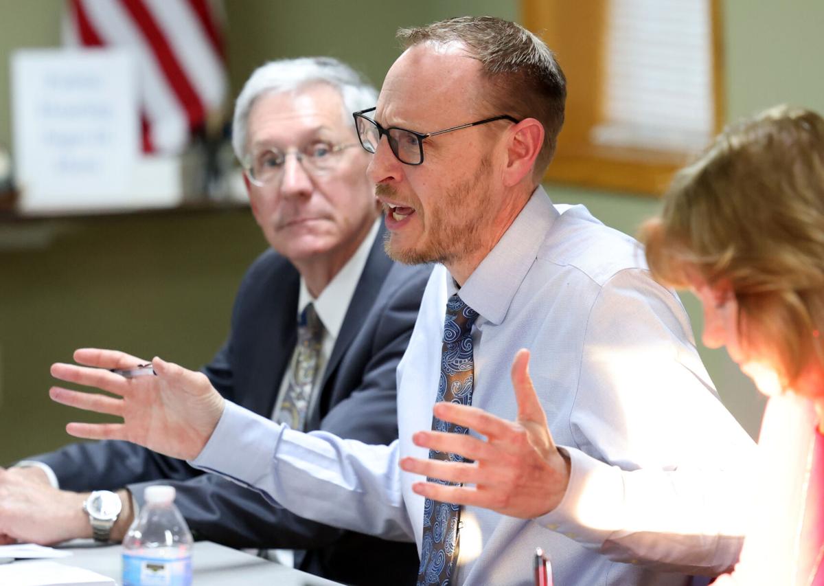 Cayuga County Legislature 14.JPG