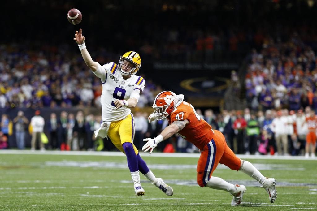 Photos See All The Highlights Of College Football S Championship