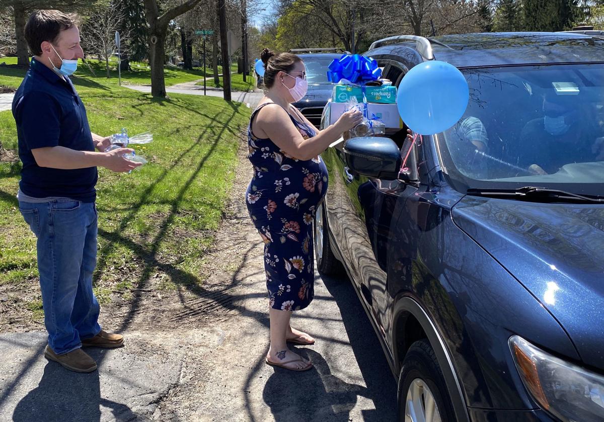 Gallery Drive By Baby Shower The New Normal During The Pandemic In Cayuga County Local News Auburnpub Com