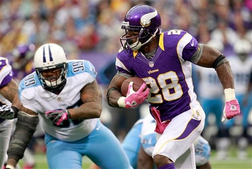 '100% support' for Adrian Peterson in Vikings locker room