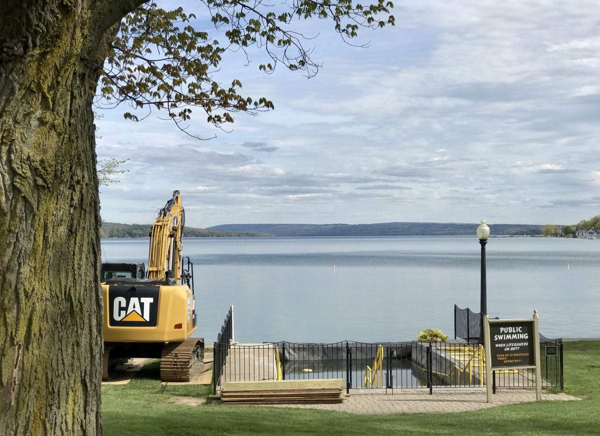 Skaneateles Lake beaches reopened after algal bloom, daily testing begins