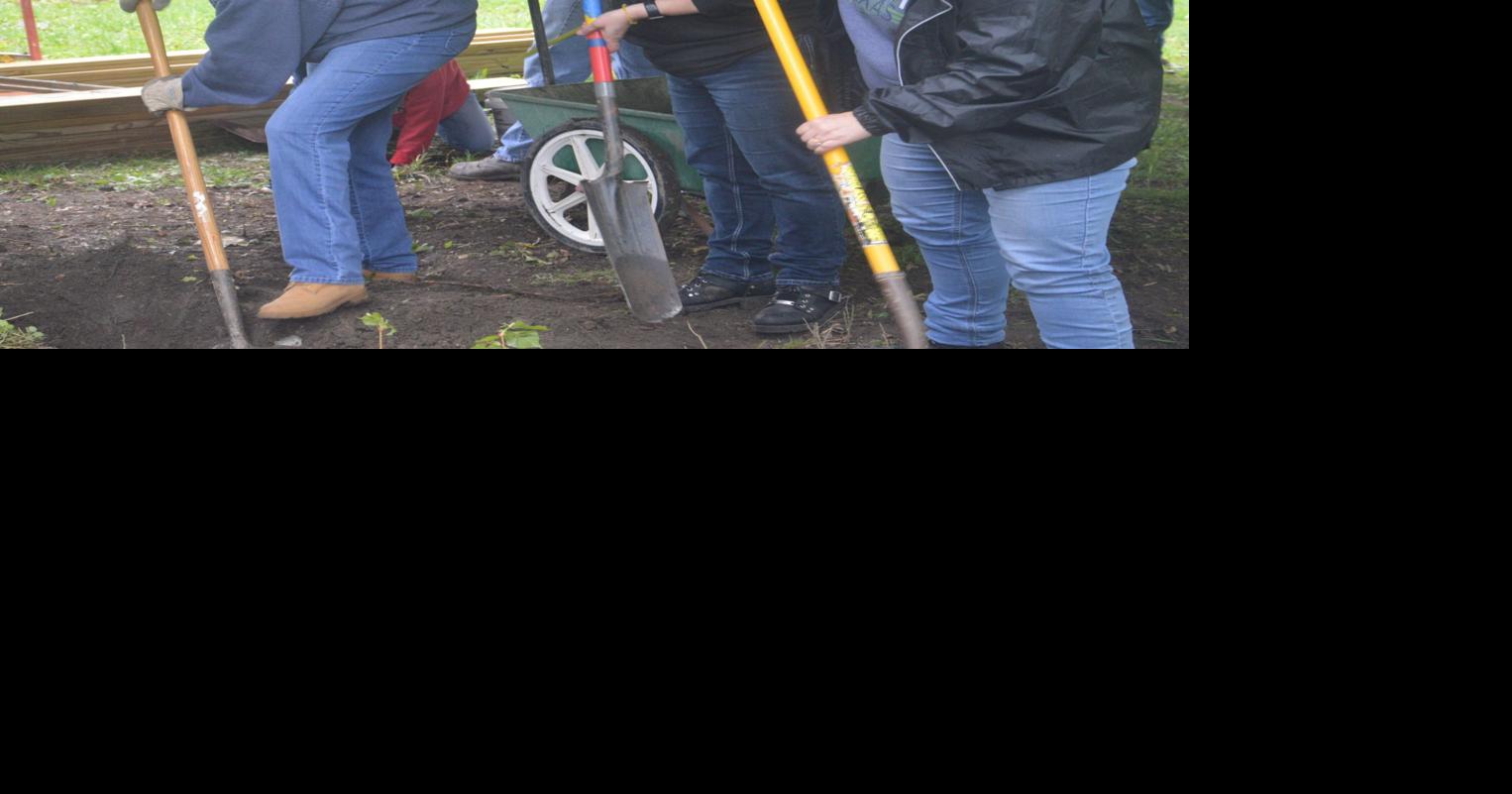 Volunteers work on home for Habitat for Humanity event in Auburn