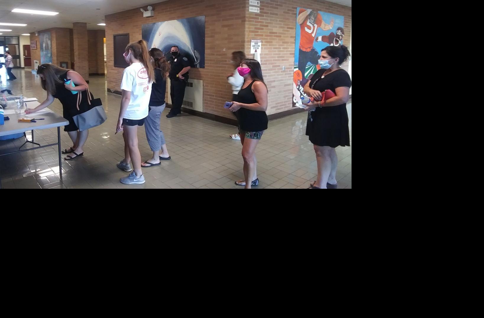 Auburn school district defends phasedin reopening