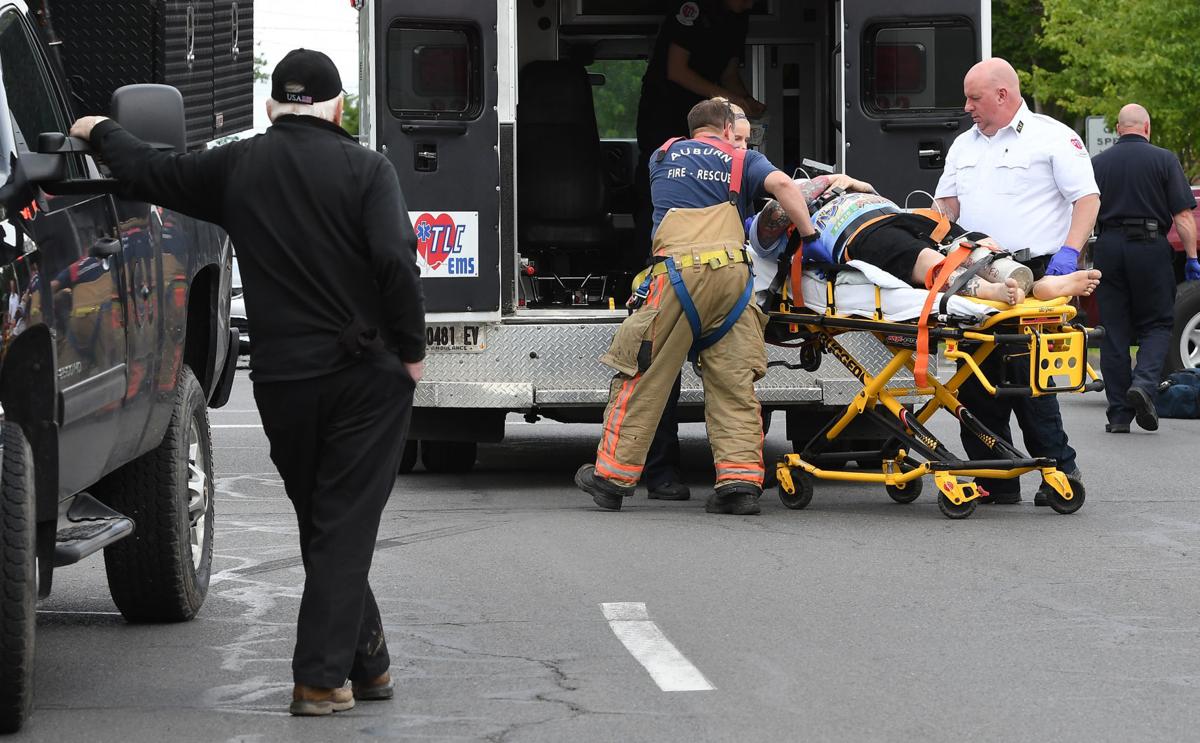 Driver ticketed after hitting pedestrian in Auburn crosswalk