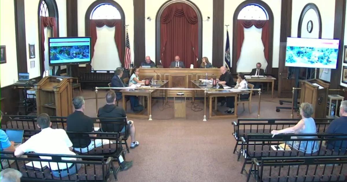 Auburn Mayor Jimmy Giannettino explains changes to City Manager Jenny Haines' contract