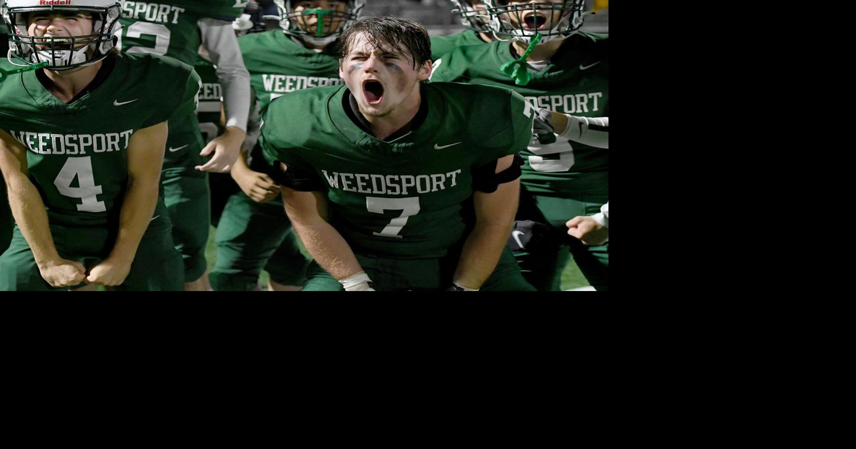 Gallery Weedsport football holds off Thousand Islands