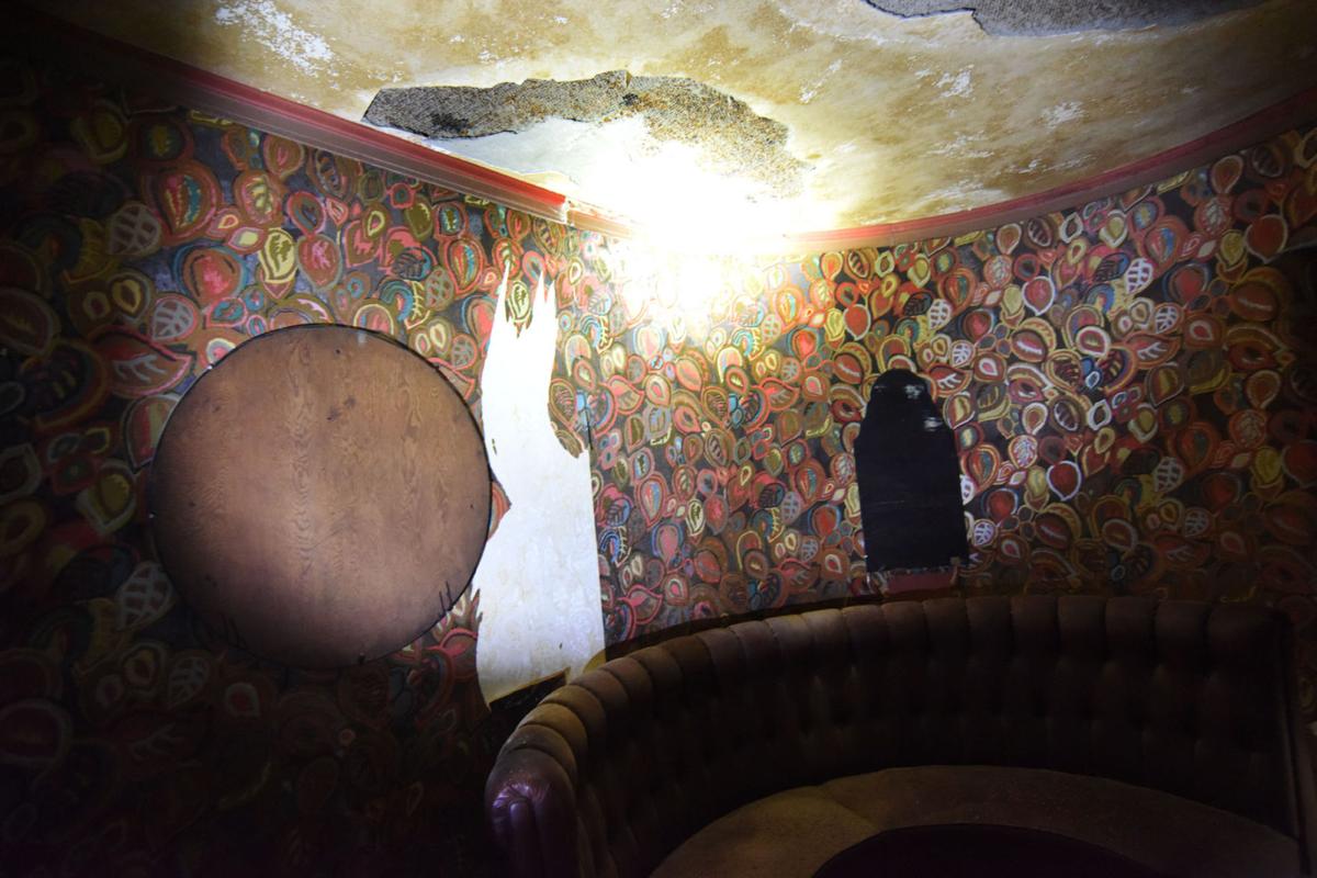 Inside the Auburn Schine Theater