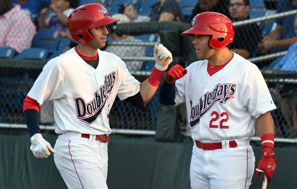 Auburn baseball shows off new uniform combinations