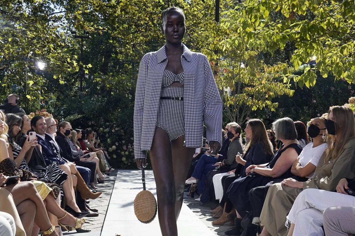 Photos: Highlights from New York Fashion Week