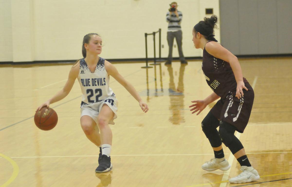 Another one! Moravia girls basketball captures fourth straight IAC