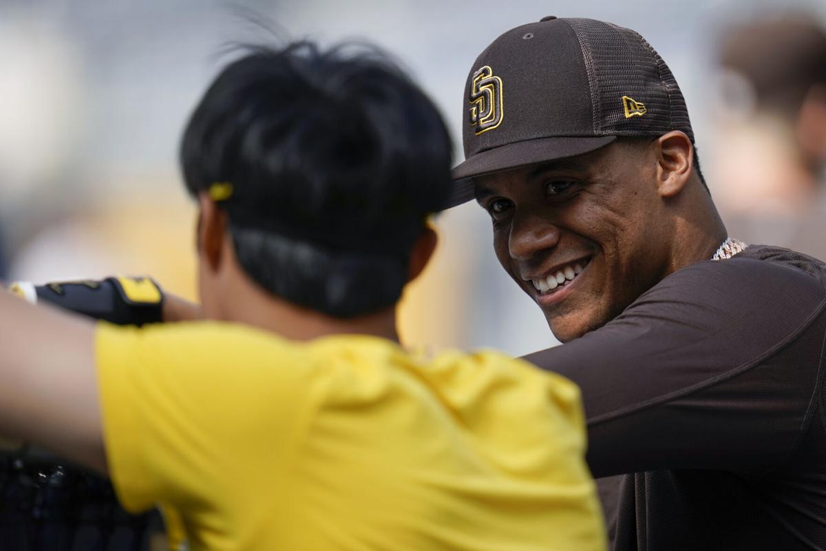 Juan Soto promises to bring 'good vibes,' winning to Padres