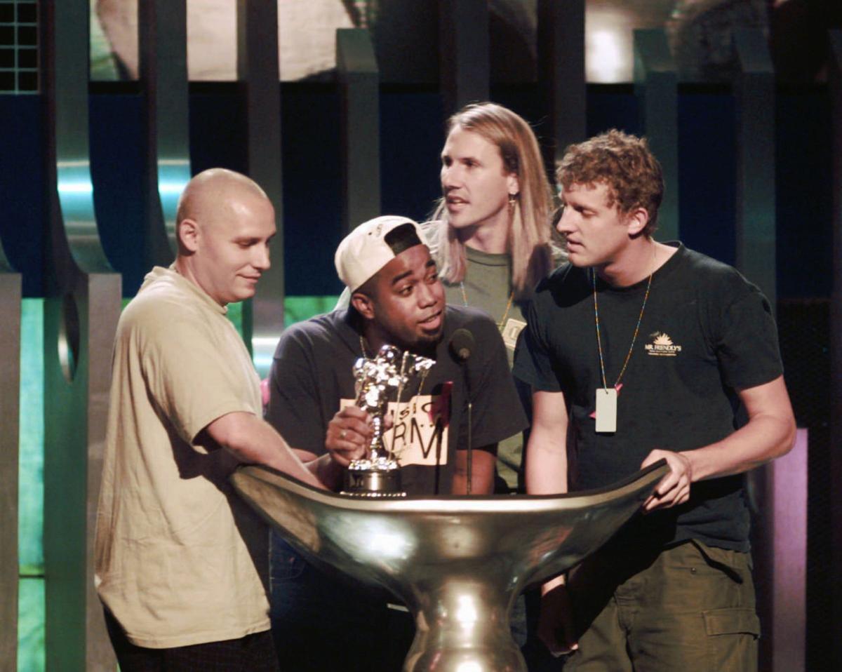 18. "Cracked Rear View" by Hootie & the Blowfish