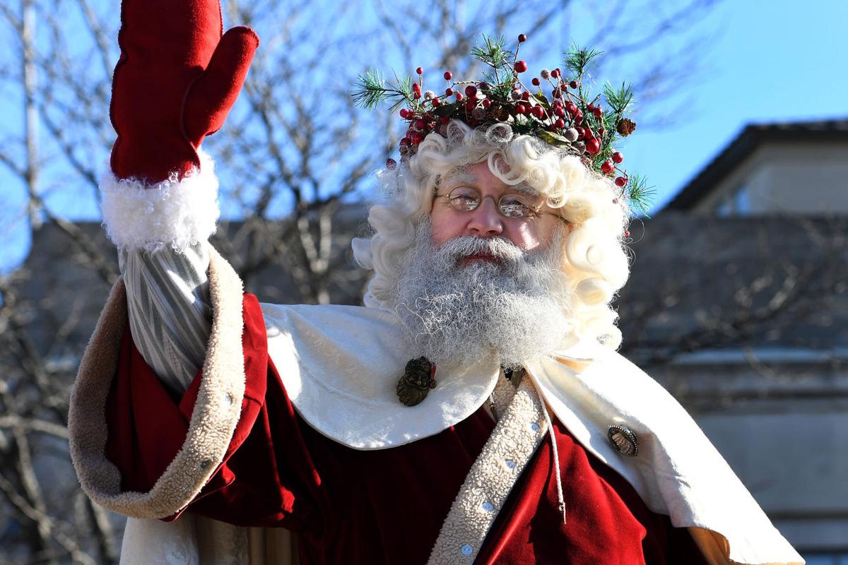 24th annual Dickens Christmas kicks off holiday season in Skaneateles 24th annual Dickens Christmas kicks off holiday season in Skaneateles