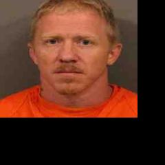 Auburn man pleads guilty to sex abuse charges
