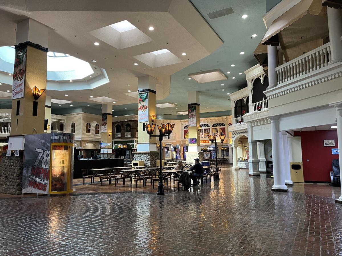 See inside Savannah Mall, where many businesses and stores have closed