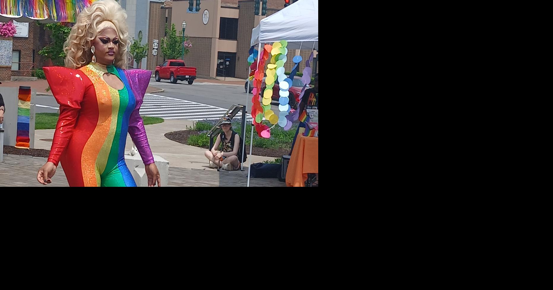 Pride Rally, drag show in Auburn (photos, videos)