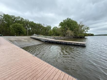 DEC Announces New Dock at Bethlehem Boat Launch at Henry Hudson Park in Albany County