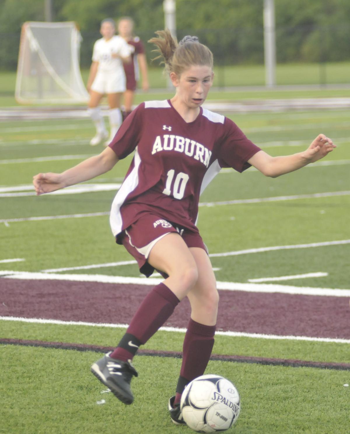 Youthful Auburn girls soccer team narrowly beat by Cortland Local