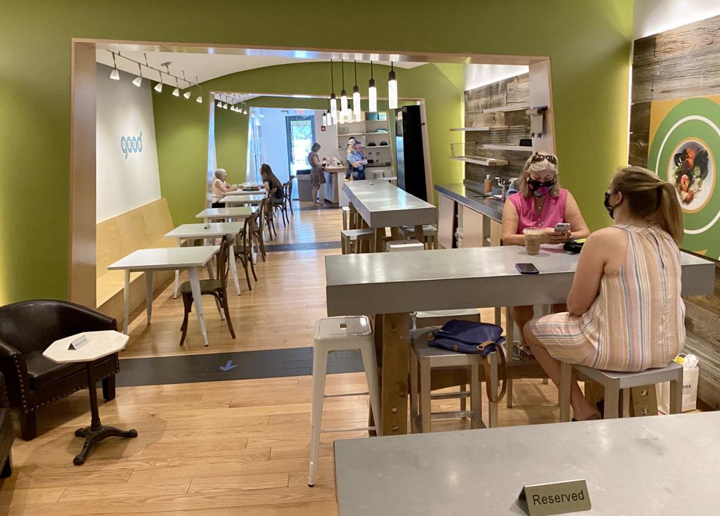 Good Eats Sips New Skaneateles Restaurant S Menu Is Portable Picturesque Lifestyles Auburnpub Com