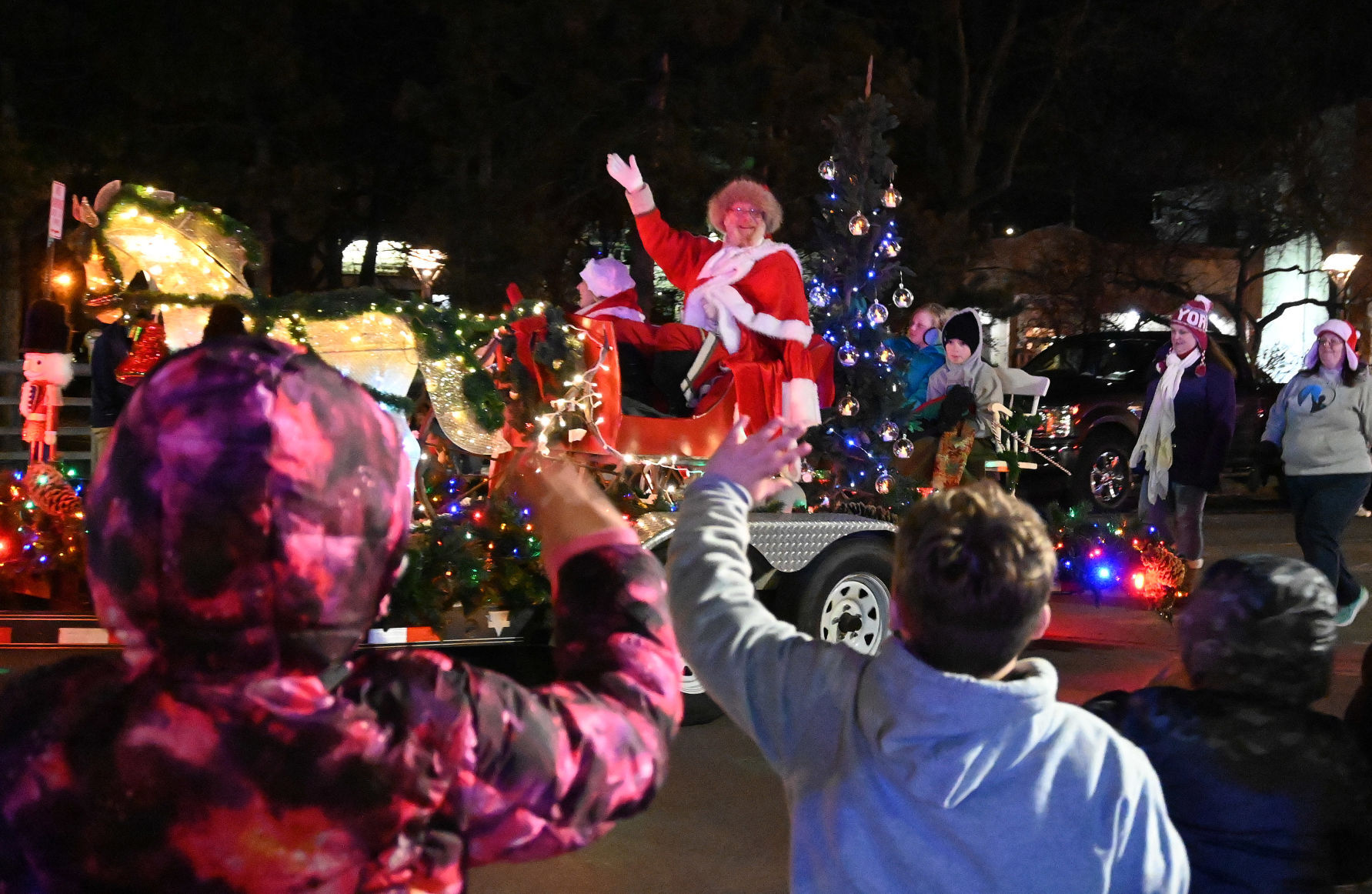 Holiday hullabaloo: Downtown Auburn parade kicks off the Christmas season
