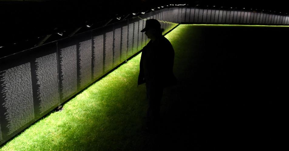Vietnam Wall 8.JPG