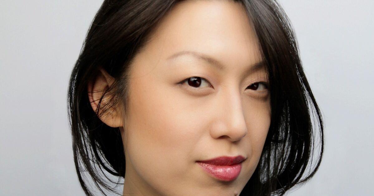 Go away with ... Vivian Lin