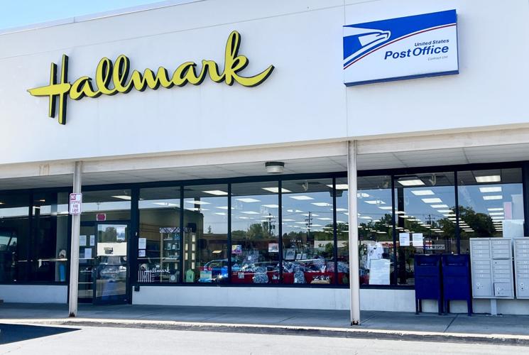 Post office at Auburn business closed after contract dispute