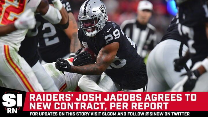 Report: Raiders place franchise tag on Josh Jacobs