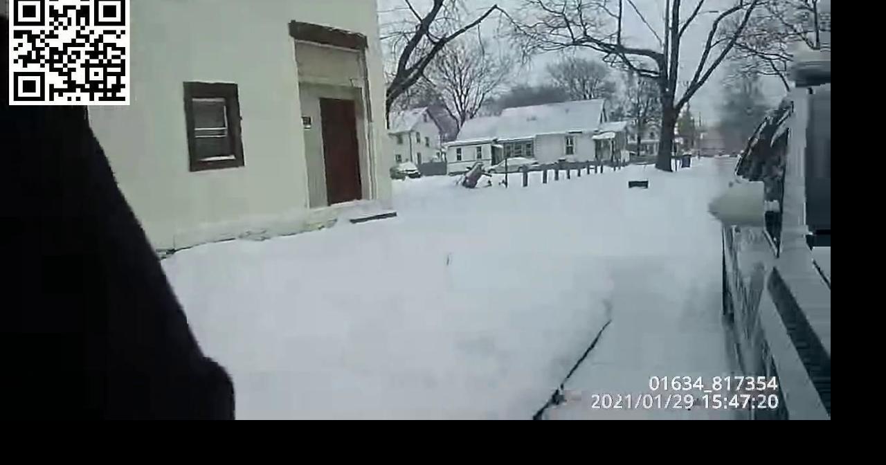 New York bill would outlaw use of pepper spray on minors