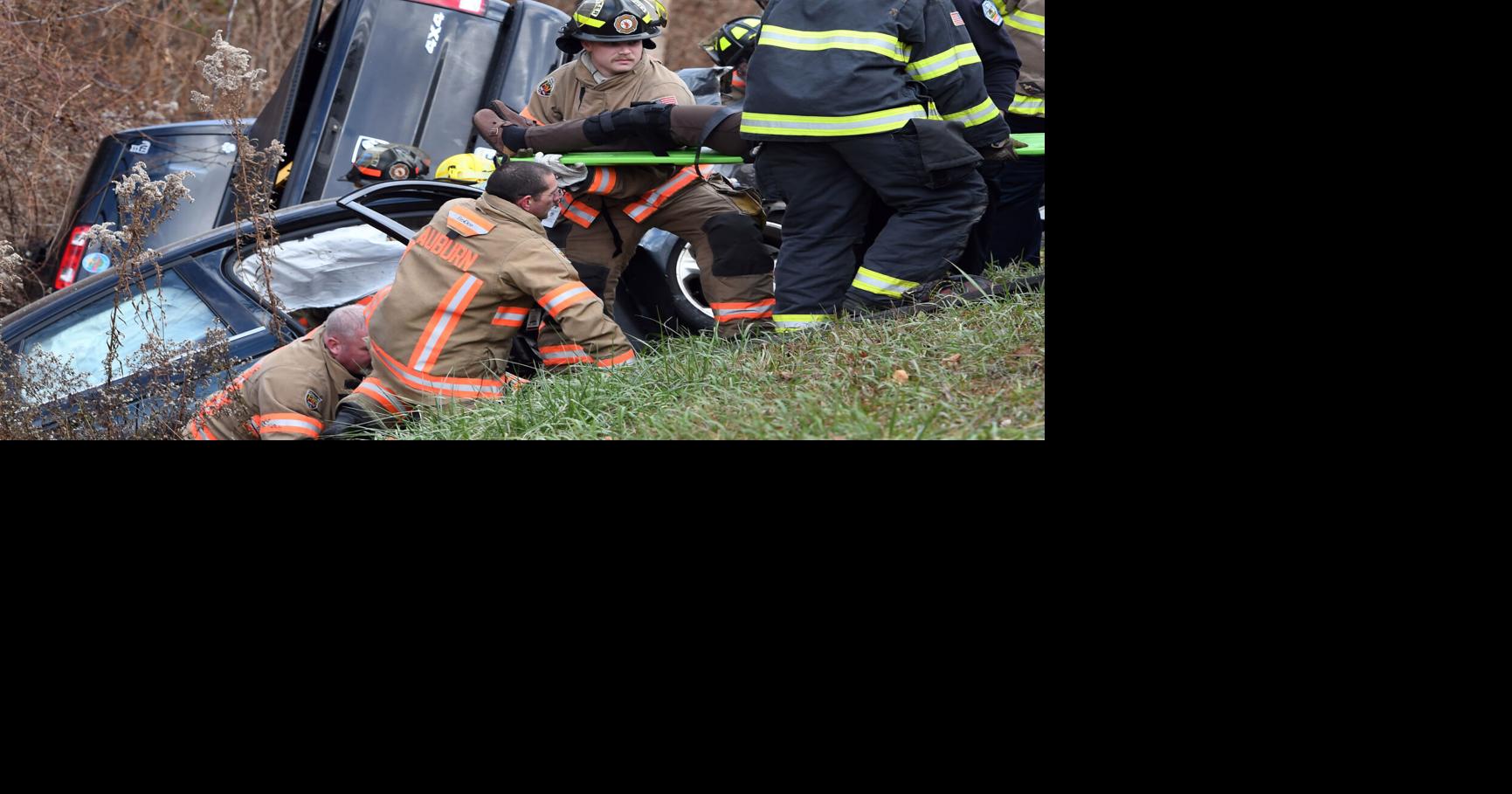 Three sent to hospital after twocar accident in