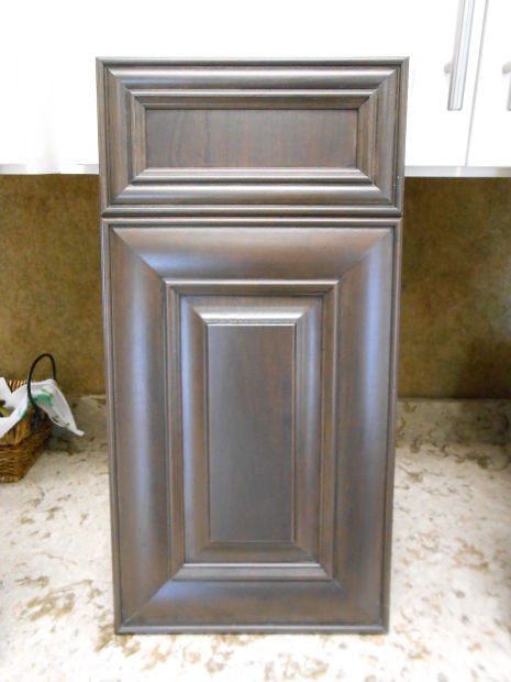 Showplace Kitchen Cabinet Doors in Peppercorn