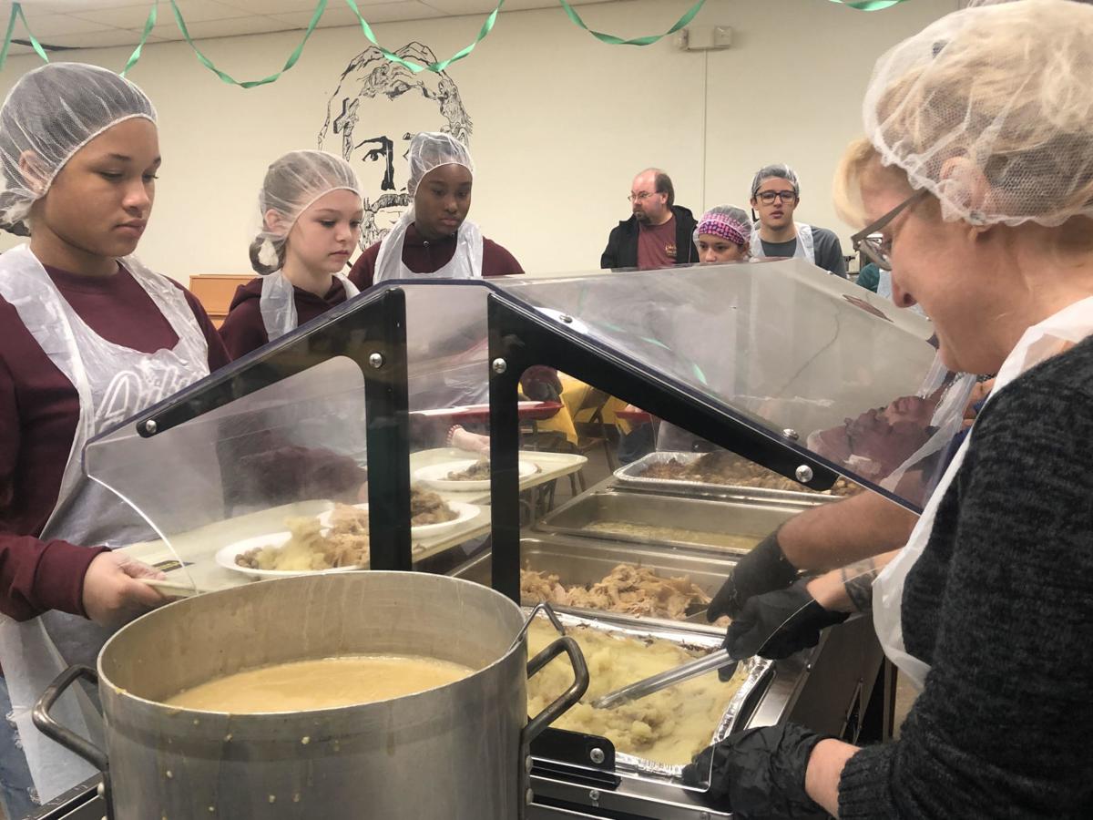 Salvation Army Volunteers Serve And Deliver Thanksgiving Meals In Auburn Local News Auburnpub Com