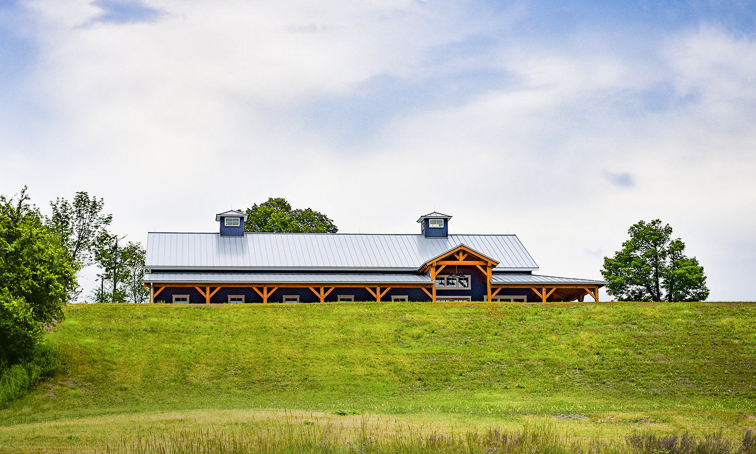 Turning over a new leaf Couple opens winery in King Ferry