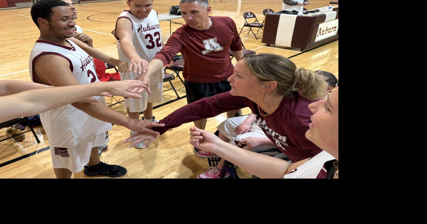 Auburn Unified basketball creating memories on, off court