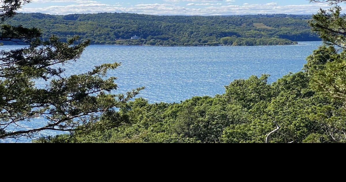 Land trust opens hiking trail near Skaneateles Lake