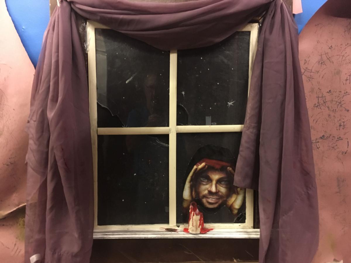 Fright Night Mansion 6