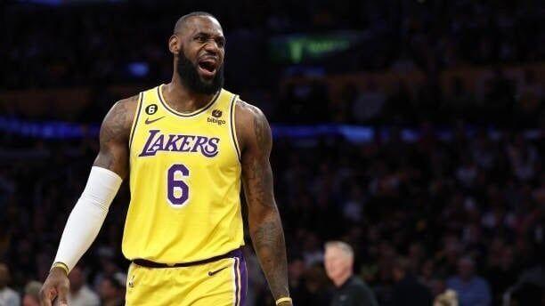 LeBron James Planning Jersey Number Change For New NBA Season