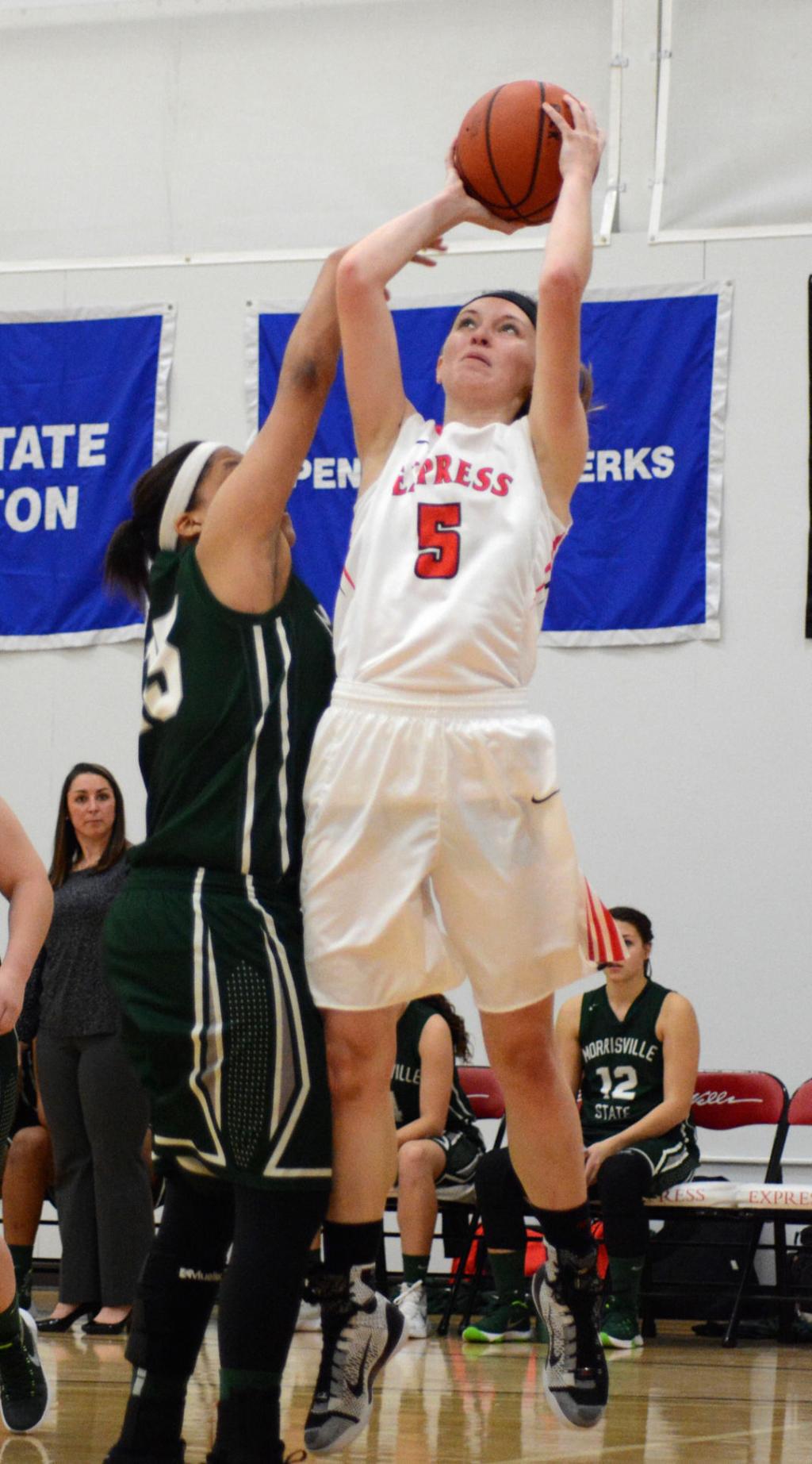 Wells College Women S Basketball Team Takes Control Late In Win