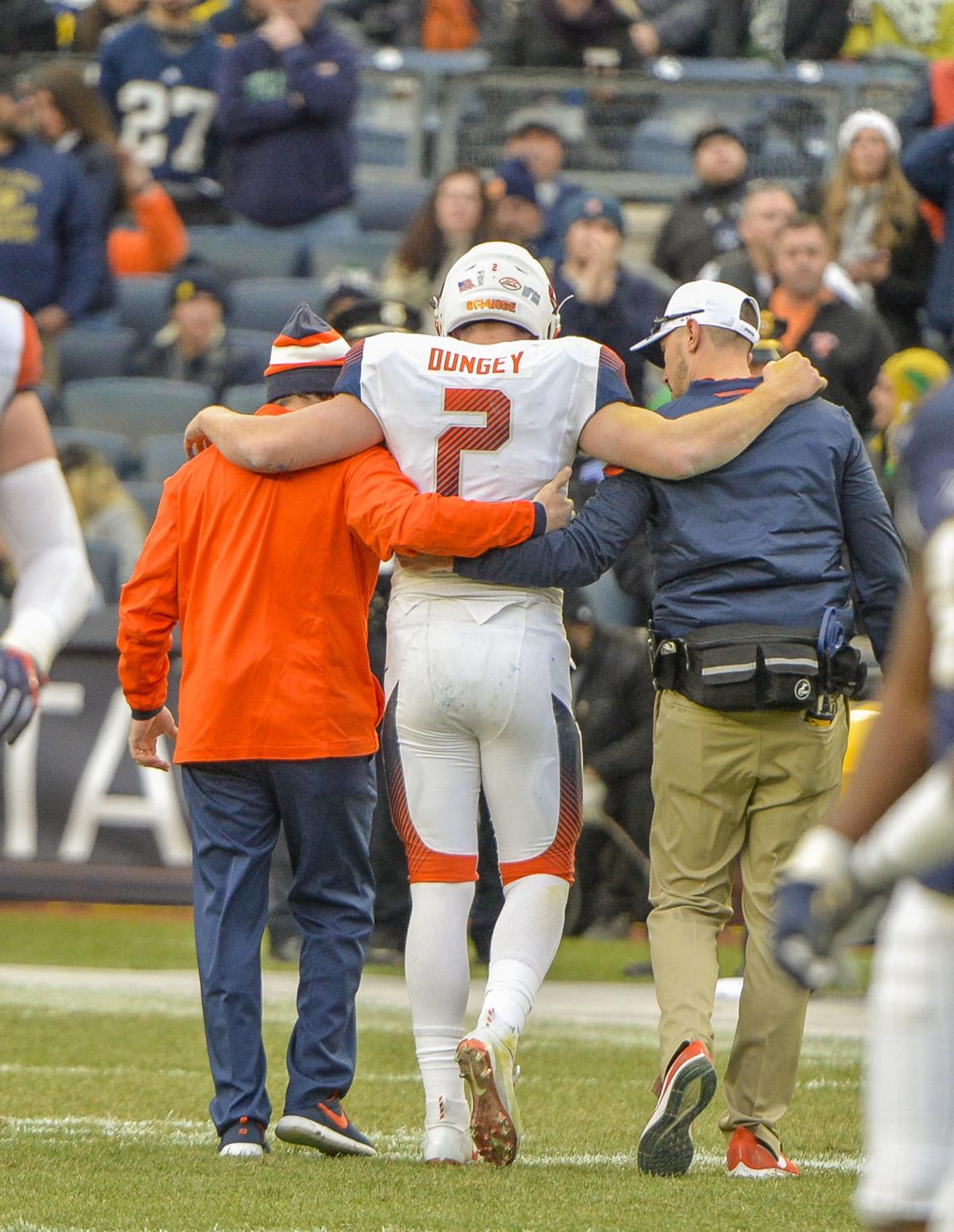 Notre Dame Slams Syracuse 36 3 At Yankee Stadium Local Sports