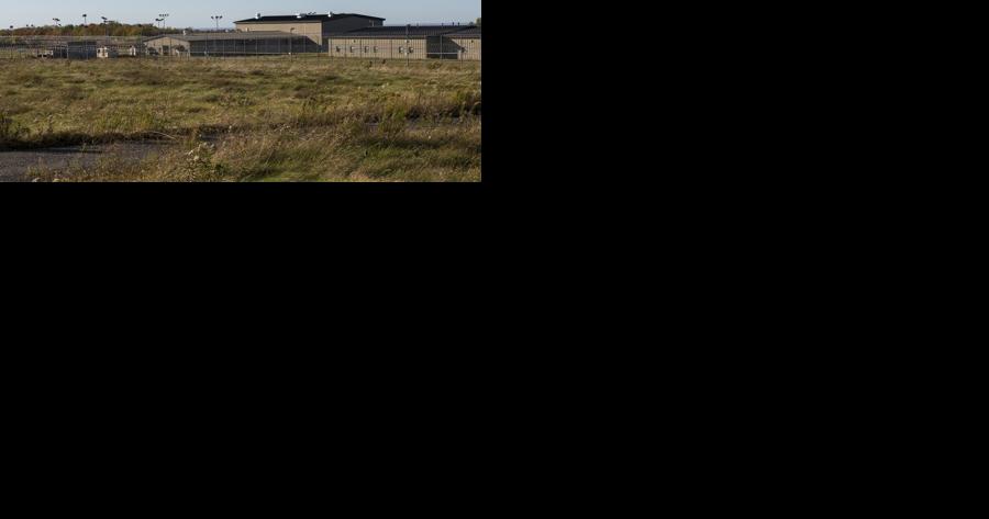 NY plan to close prisons 'insult' to staff, lawmakers say - Vimarsana News