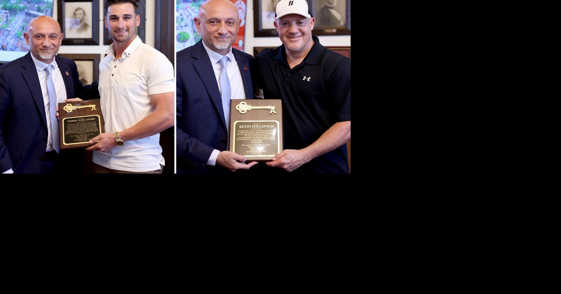 Auburn natives, former major leaguers Locastro, Polcovich receive keys to city (video)