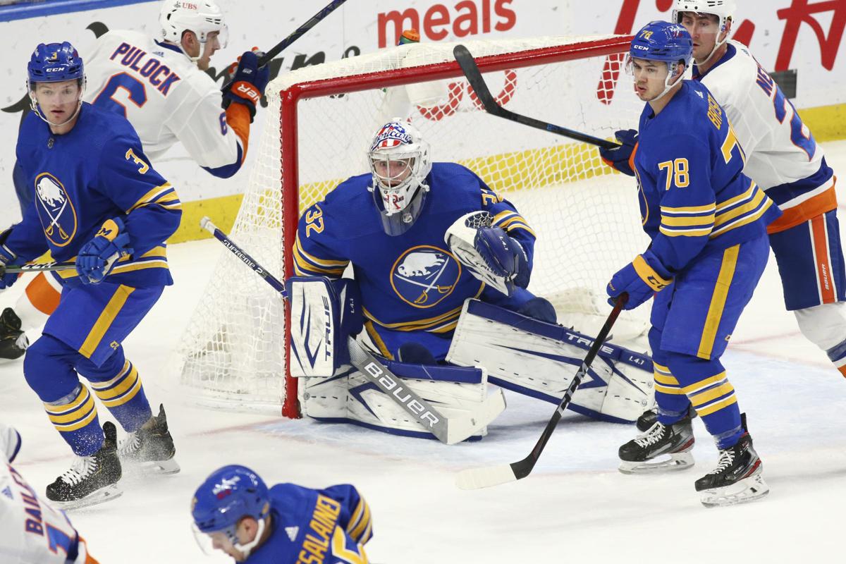Islanders Sabres Hockey