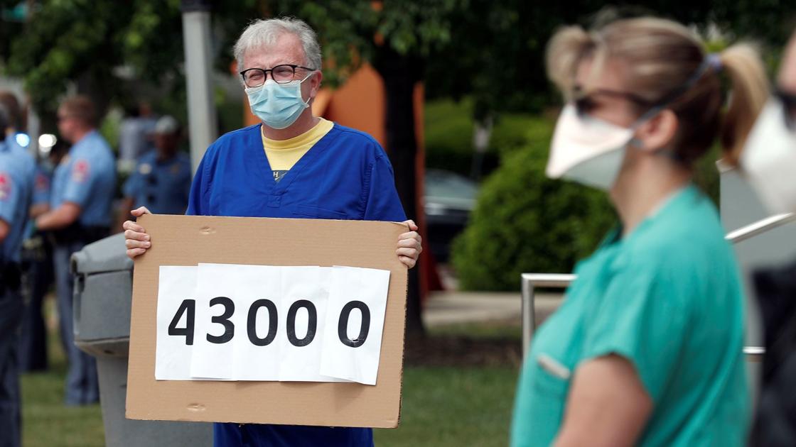 Virus Update Autopsies Show Us Virus Deaths Started Weeks Earlier