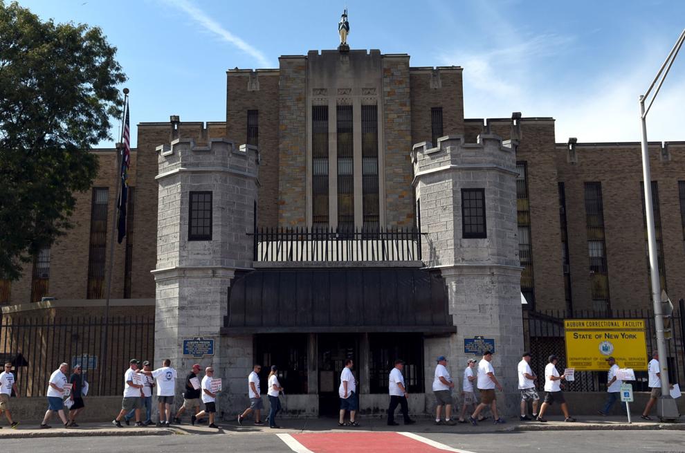 Helming, Cayuga County leaders to Cuomo Don't close Auburn, Moravia