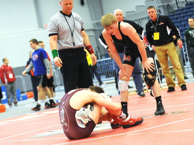 Local wrestlers fall short of Section III title